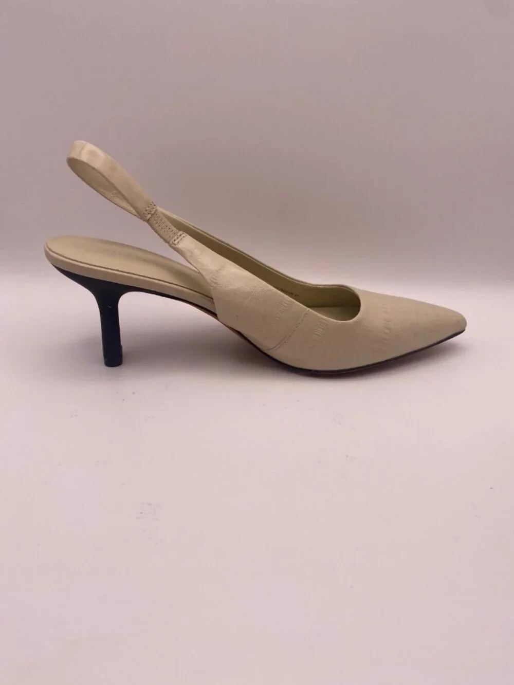 Vince Womens Ivory Pointy Toe Leather Slingback Heel Pump Sz 7